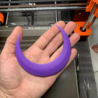 Mặt Trăng Cài Tóc - "Hair Moons"