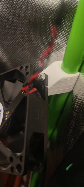 Kẹp Giữ Quạt Cho Lều Grow Tent - Image 1