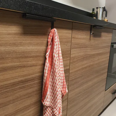 Giá Treo Khăn Bếp Đơn Giản