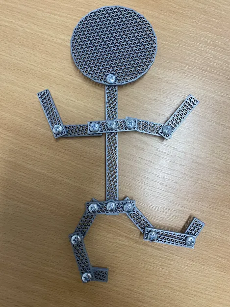 Ông Chú Nhỏ Tinh Nghịch - Image 2