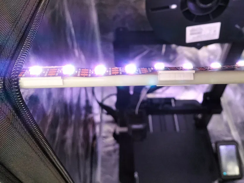 Kẹp Dải Đèn LED Cho Vỏ Máy Sunlu - Image 2