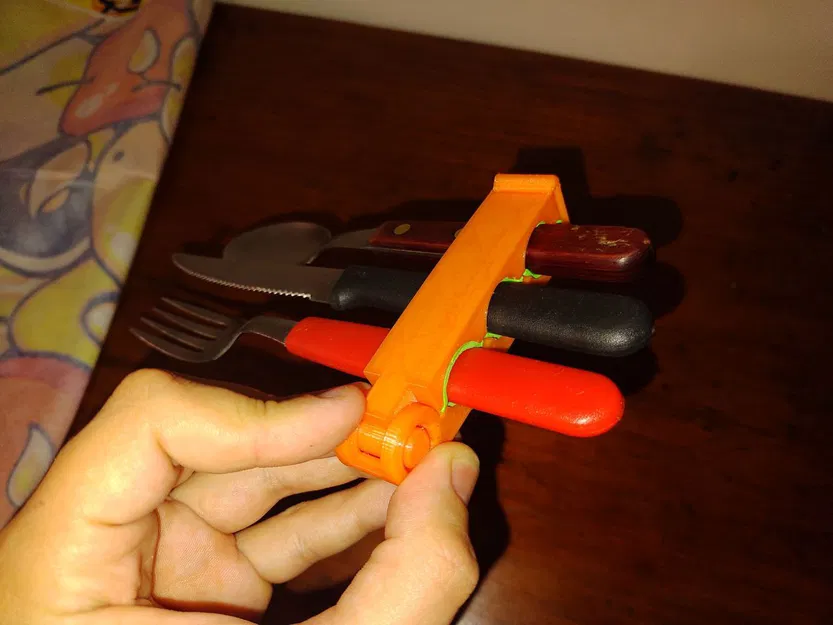 Kẹp Giữ Dụng Cụ Ăn Uống (Cuterly Organizer CLIP) - Image 4