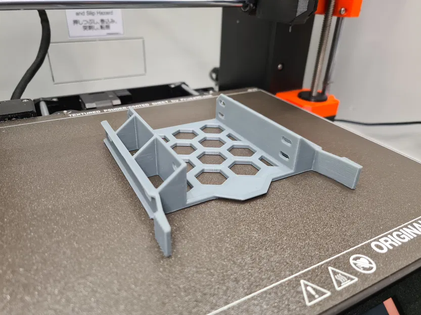 Khay Chuyển Đổi Ổ Cứng SSD/HDD 3.5 inch Sang 2x2.5 inch Cho Cooler Master - Image 1