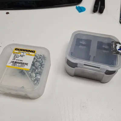 Giá đỡ hộp đựng phụ kiện