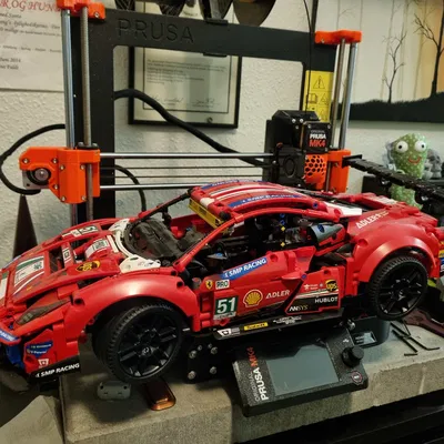 Giá Treo Tường LEGO Ferrari 488 GTE