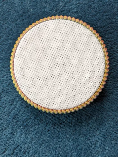 Khung thêu trang trí hoàn thiện sản phẩm - Image 1