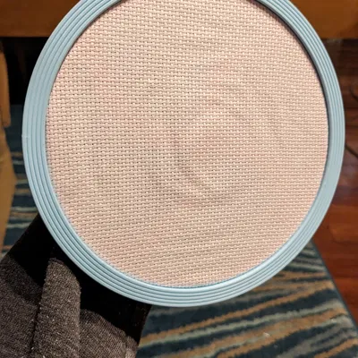 Khung thêu trang trí hoàn thiện sản phẩm