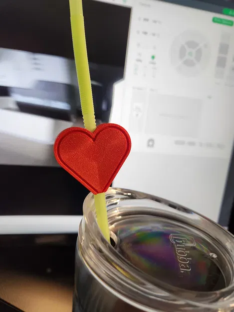 Nắp Ống Hút Hình Trái Tim Valentine - Image 1