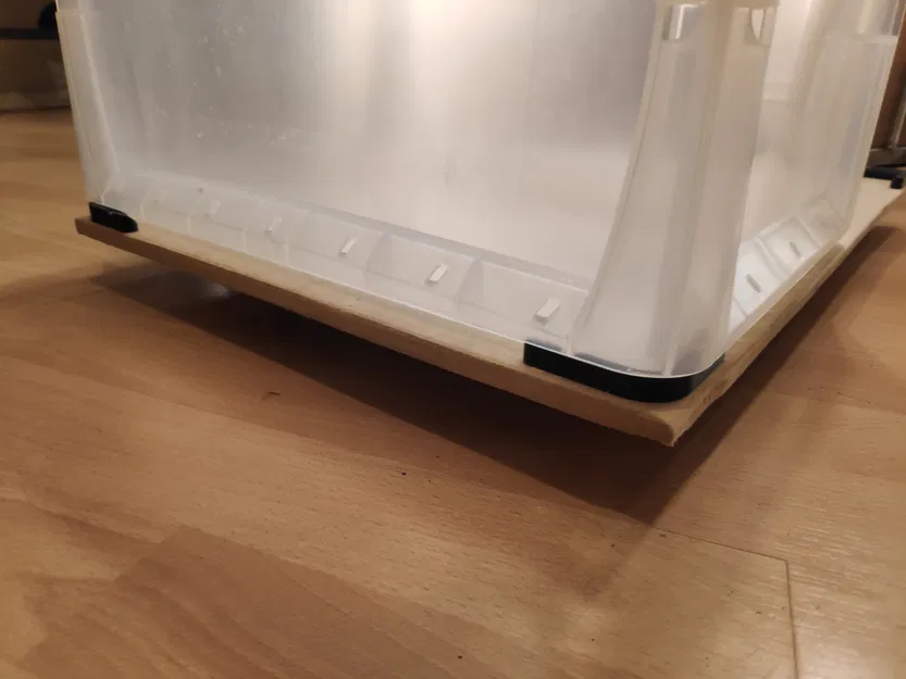 Góc Căn Chỉnh Thùng Euro - Image 1