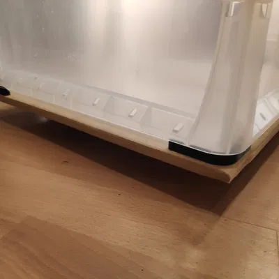 Góc Căn Chỉnh Thùng Euro