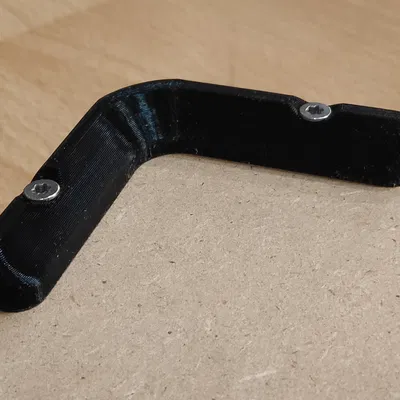 Góc Căn Chỉnh Thùng Euro