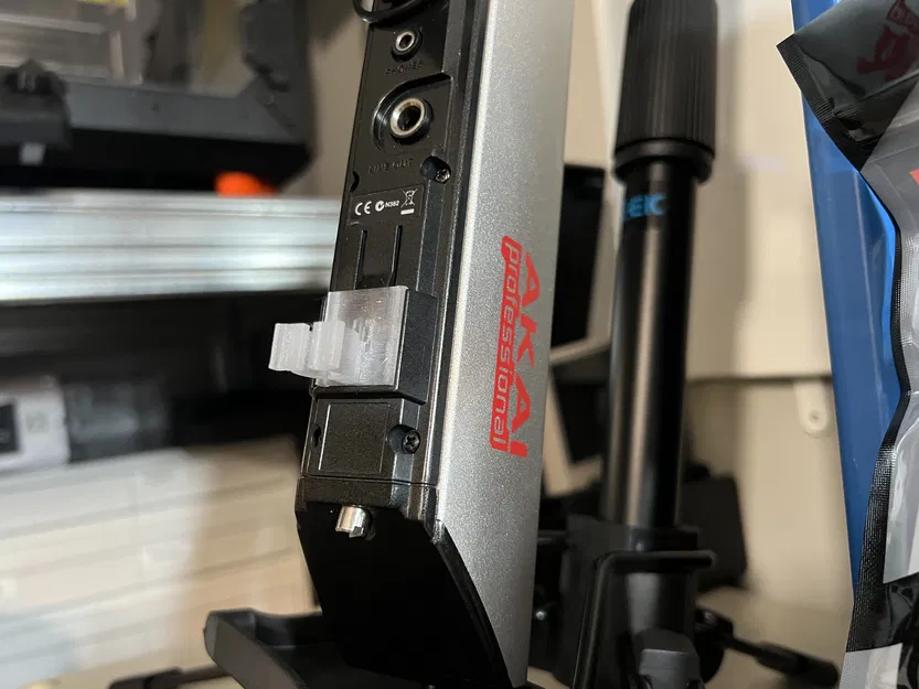 Kẹp giữ dây cáp thay thế cho Akai EWI 4000S - Image 1