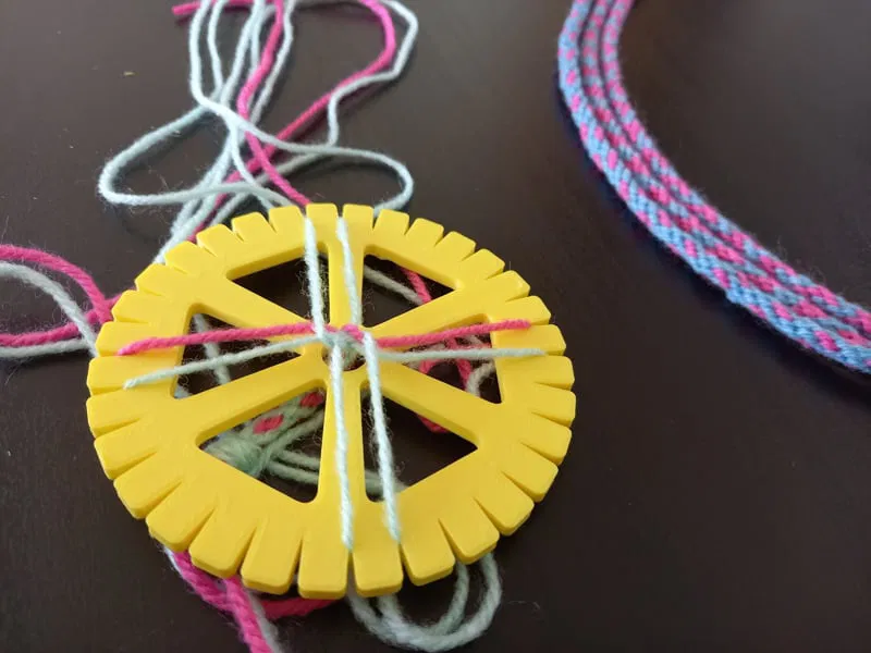 Đĩa Kumihimo - Thiết Kế Tiết Kiệm Vật Liệu - Image 1