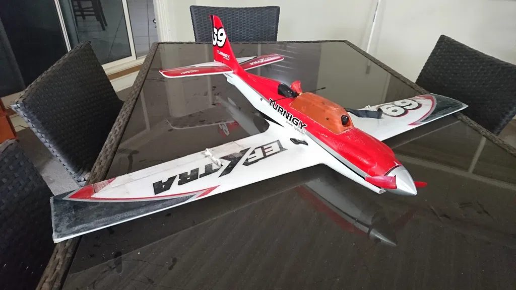 Pod FPV và FC Durafly Efxtra - Image 1