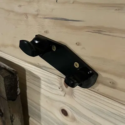 Giá Treo Tường Súng Lục