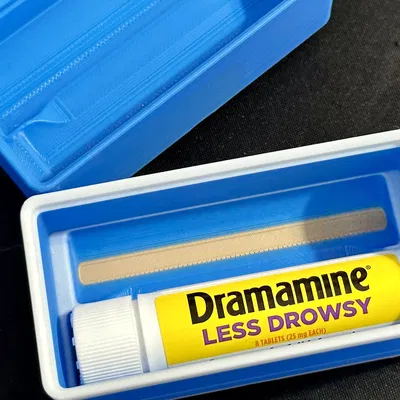 Hộp Gridfinity Đựng Thuốc Dramamine + Son Dưỡng Môi - 1x2x4u