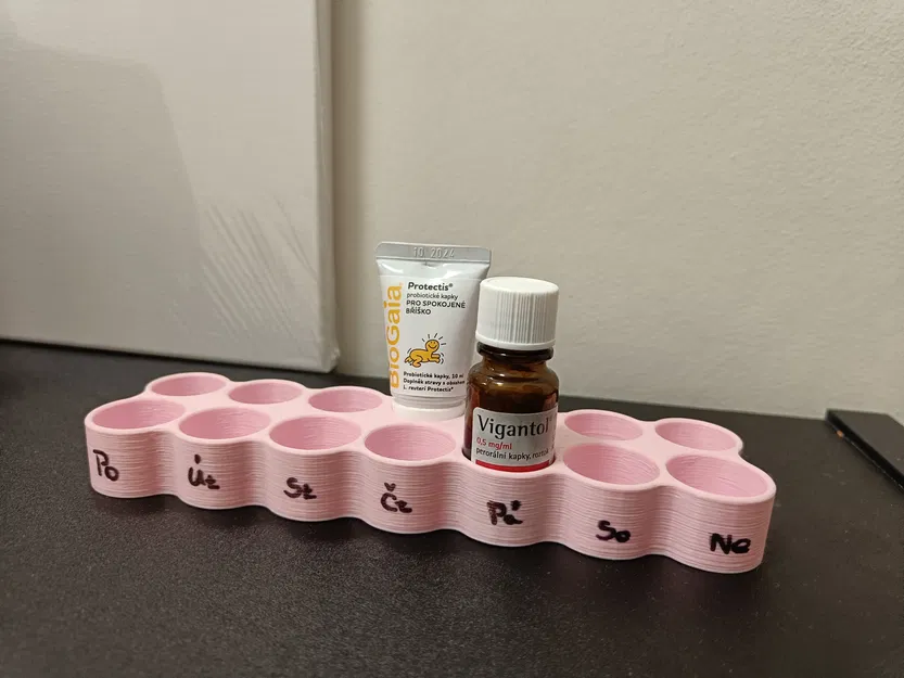 Hộp đựng Vigantol và Biogaia - Image 1