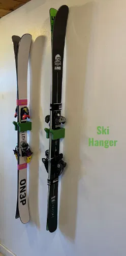 Giá Treo Ván Trượt Tuyết - Image 1