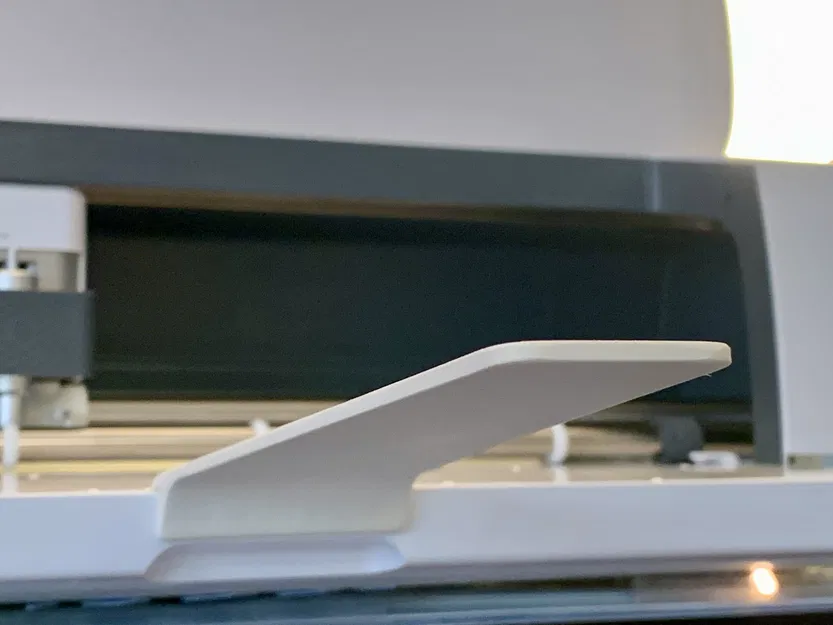 Khay Mở Rộng Cho Máy Cricut Maker 3 - Image 1