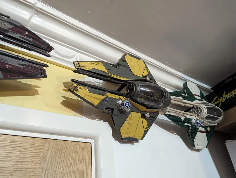 Giá treo tường Chiến đấu cơ Jedi Star Wars - Image 2