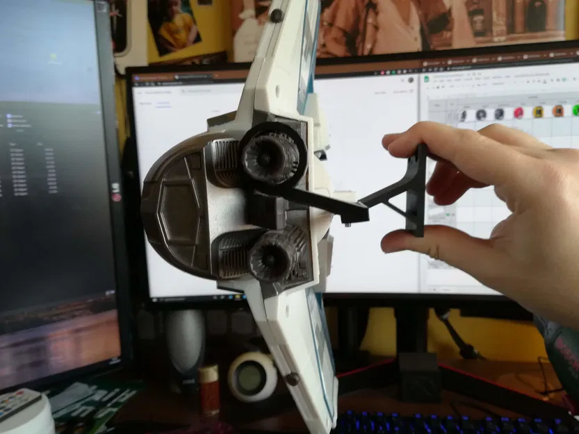 Giá treo tường Chiến đấu cơ Jedi Star Wars - Image 6