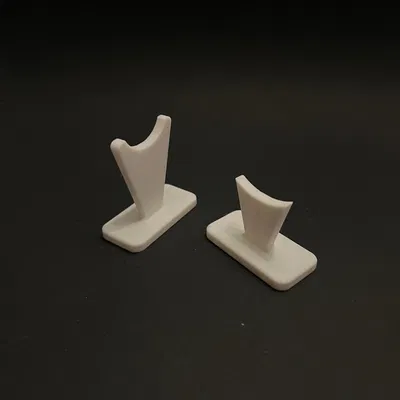 Chân đế trưng bày gậy bóng chày