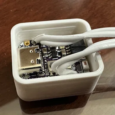 Vỏ Case Adafruit QT PY ESP32-C3 có nút Reset và nút phụ