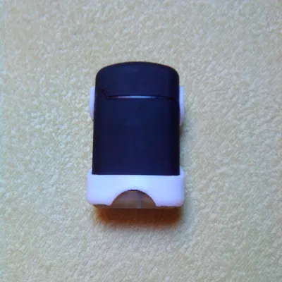 Giá Đỡ Bật Lửa Gắn Thắt Lưng