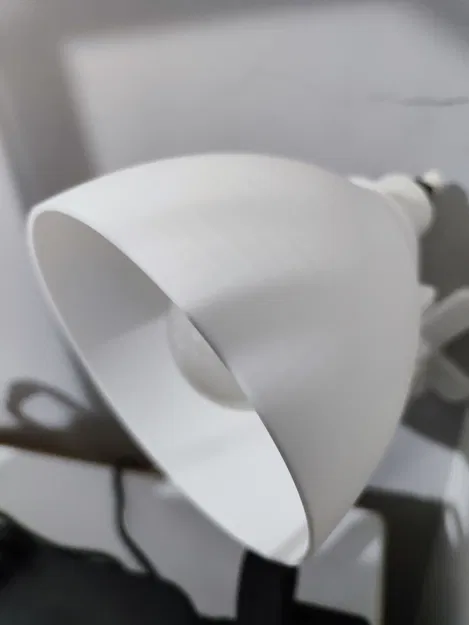 Khung Chao Đèn Đơn Giản - Image 1