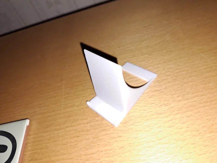 Chân Đế Trưng Bày Gạch Men (Tilestand) - Image 1