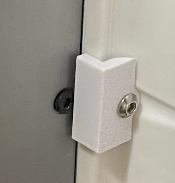Screw Hole Adapter for Bambu Labs X1 Magnetically Detachable 4 inch Ventilation Ducting Adapter - Image 1