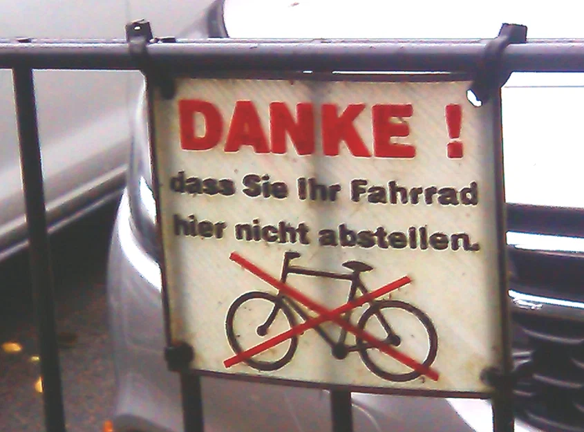 DANKE-das-Sie-Ihr-Fahrrad-hier-nicht-abstellen (Cảm ơn vì đã không đậu xe đạp ở đây) - Image 2