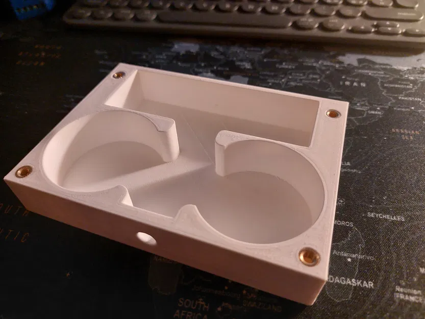 Hộp Đựng Shelly 1V3 Mở Cổng - Image 1