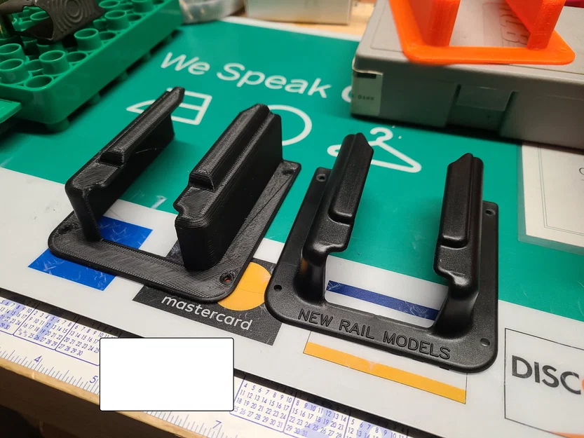 Giá Đỡ Bộ Điều Khiển DCC - Gắn Buồng Lái Cho Tàu Mô Hình - Image 2