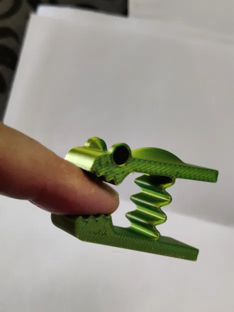 Kẹp Giấy Hình Tắc Kè "Chameleon Clip" - Image 3