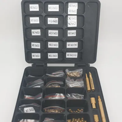 Hộp đựng Ốc Vít Ren có 15 Ngăn và Logo