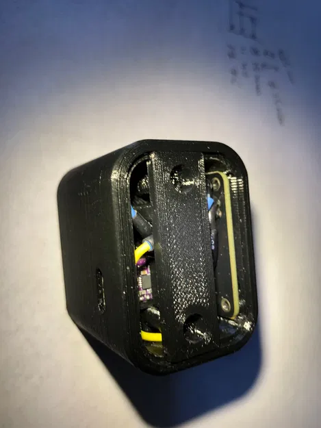 Sạc pin USB-C / PD cho máy ảnh nhiệt Flir EXX (E30, E40, E50, E60) - Image 6