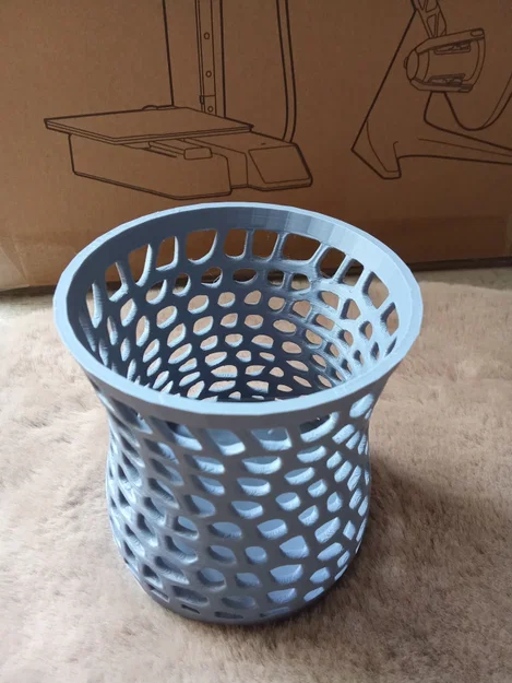 Giá Đỡ Bút Kiểu Voronoi - Image 2