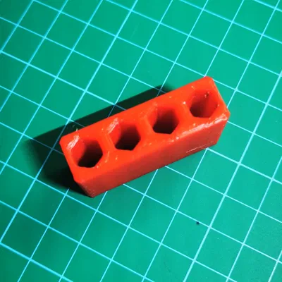 Hộp đựng bút hình lục giác