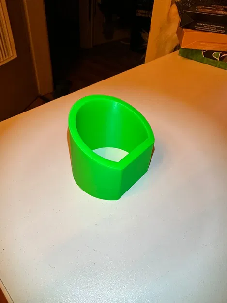 Giá đỡ cáp sạc Type 2 Gắn Gối Đầu Cho Mercedes - Image 7