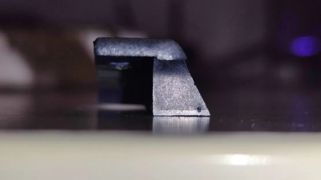 Nắp Bịt Đầu Thanh Ray Xe Caravan - Image 2