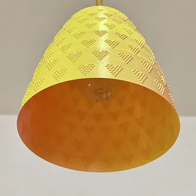 Chao Đèn Kiểu Hoa Văn Trái Tim Chế Độ Lọ