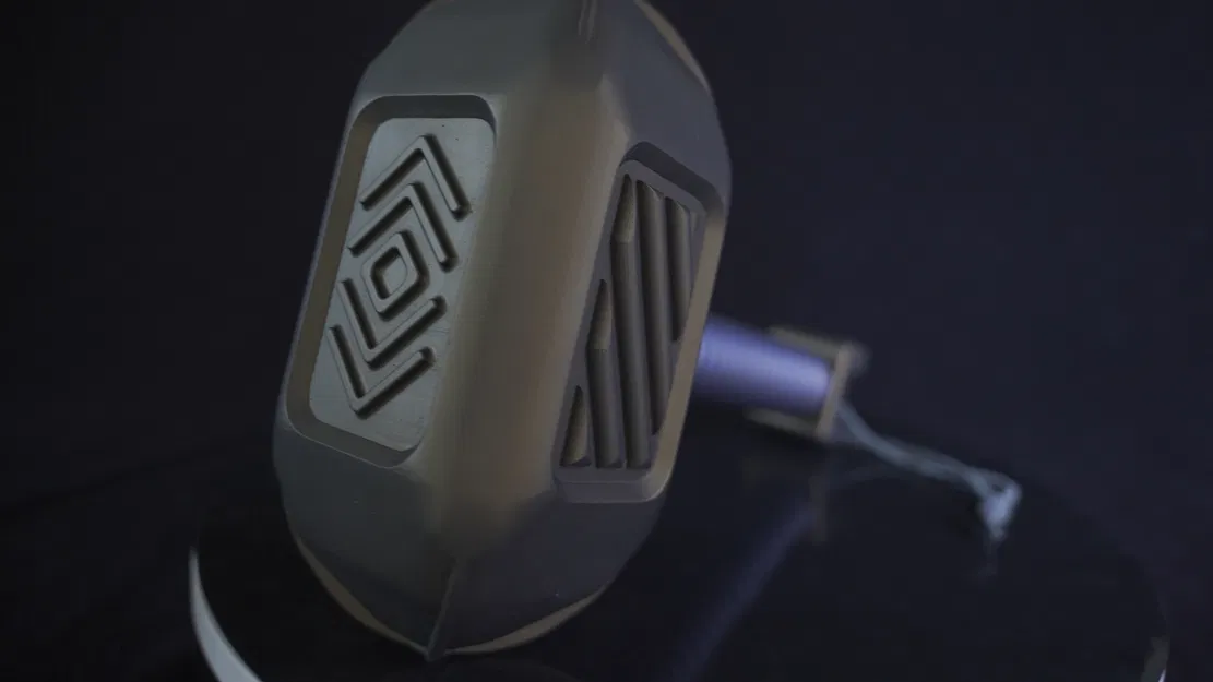 The Widow Maker - Búa Tạo Nỗi Ám Ảnh - Image 2