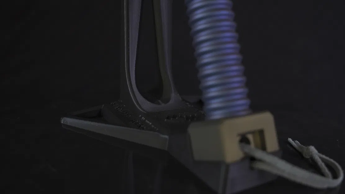 The Widow Maker - Búa Tạo Nỗi Ám Ảnh - Image 7