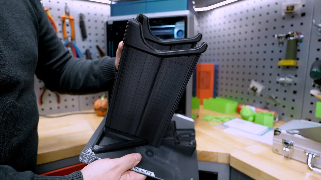 The Widow Maker - Búa Tạo Nỗi Ám Ảnh - Image 10