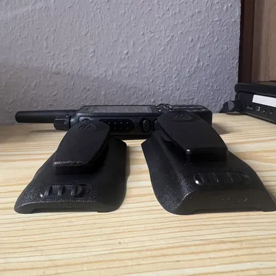 Giá đỡ thụ động Motorola MXP600 (cho pin hẹp và rộng)