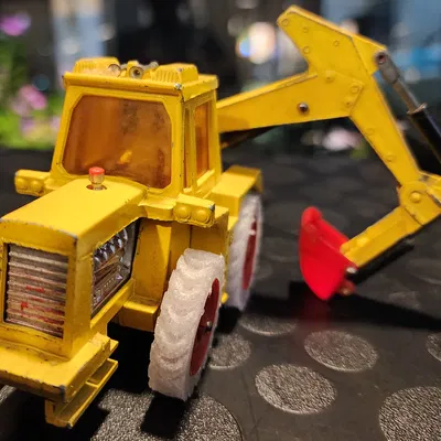 Mô Hình Lốp Xe Ủi Đồ Chơi