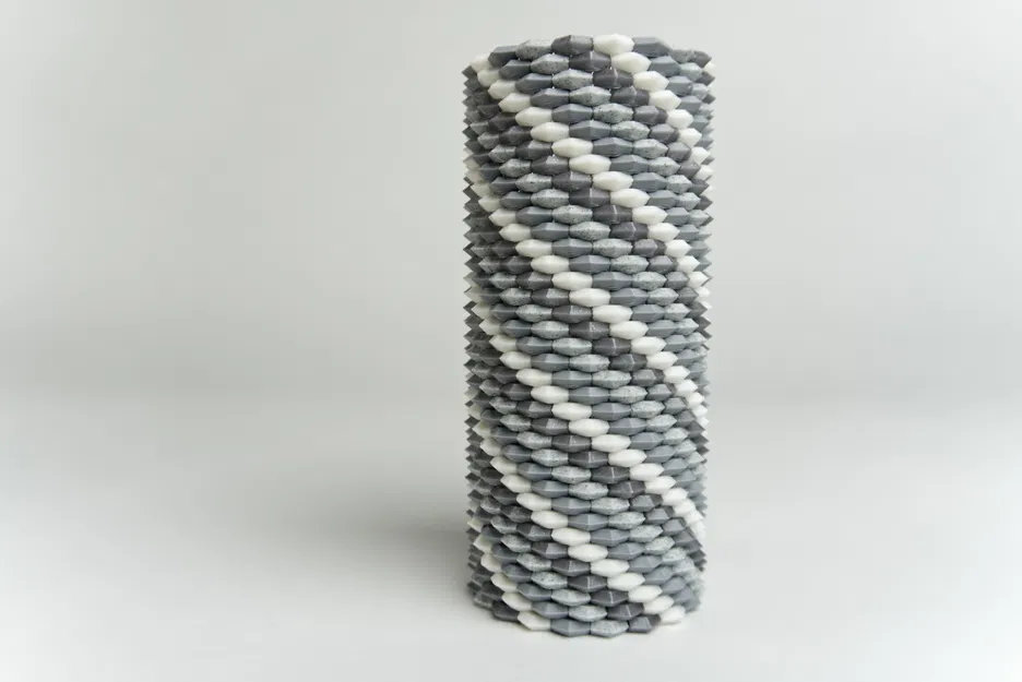 Chân Pha Lê Bắc Âu - Thử thách in đa sắc - Image 1