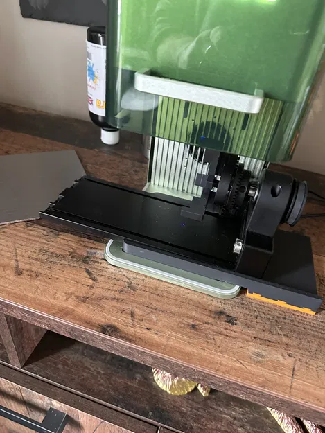 Giá đỡ trung tâm xTool RA2 cho xTool F1 - Image 2