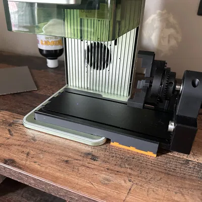 Giá đỡ trung tâm xTool RA2 cho xTool F1